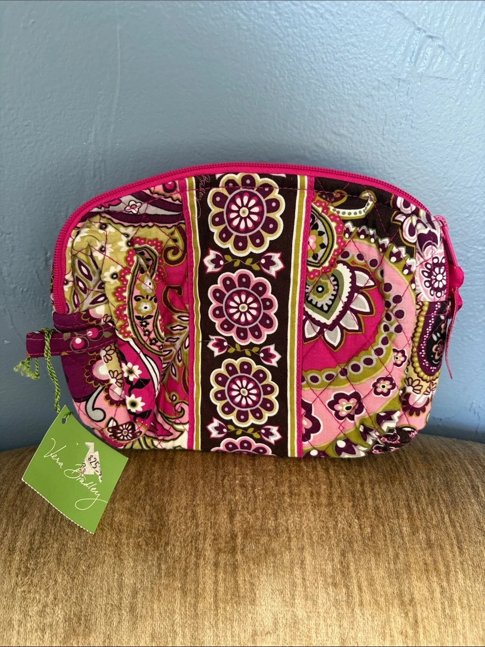 Vera Bradley Retired “Very Berry Paisley”Quilted Cosmetic Case